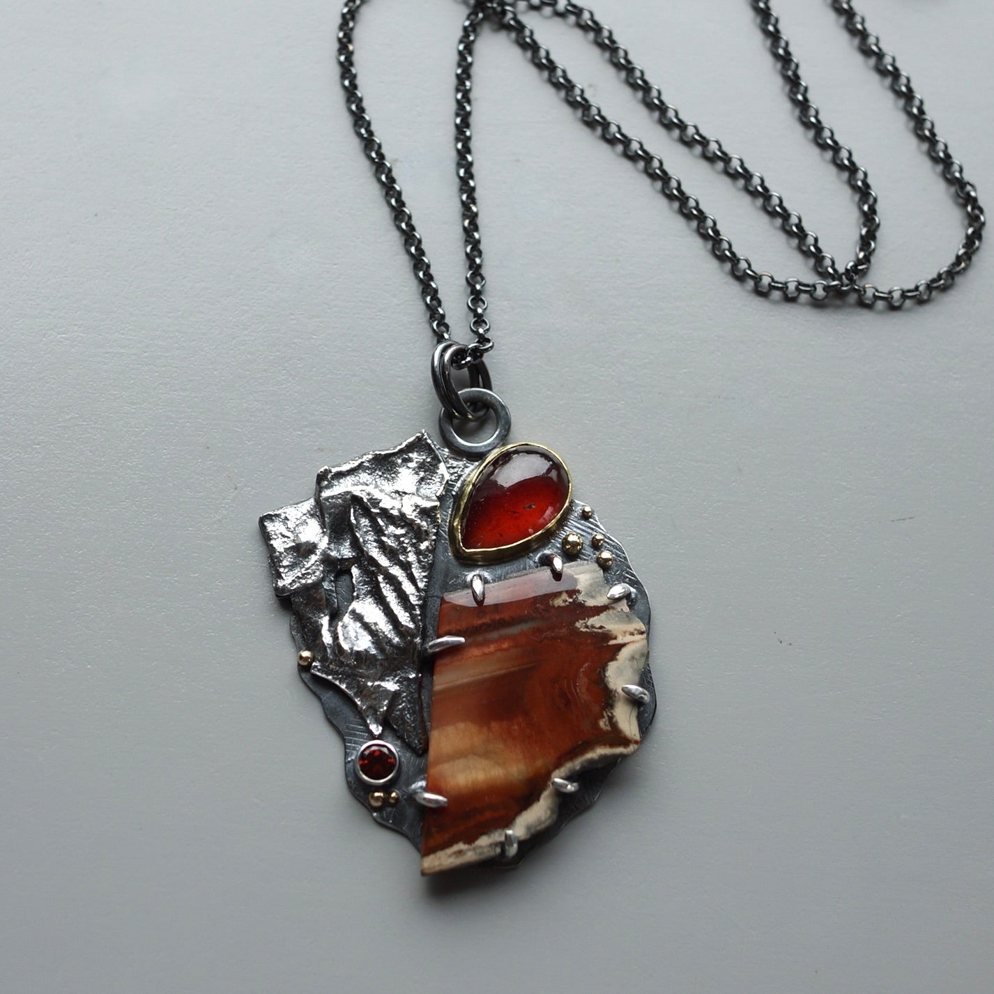 Transformation pendant