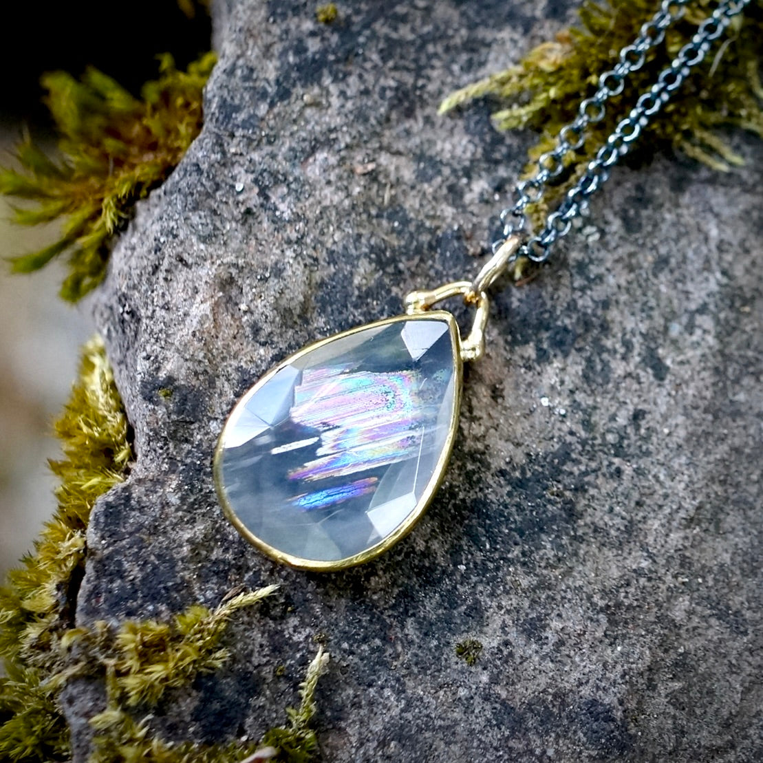 Rainbow Mlawi moonstone pendant