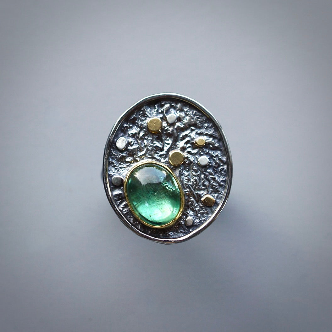Green kyanite Pebble Ring