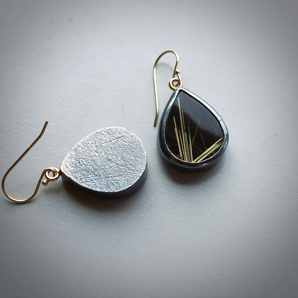 Rutilated quartz and black onyx doublet earrings
