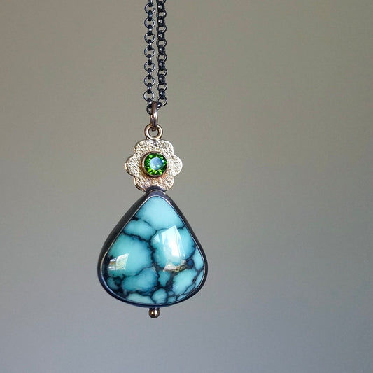 Angle wing variscite and green diopside pendant