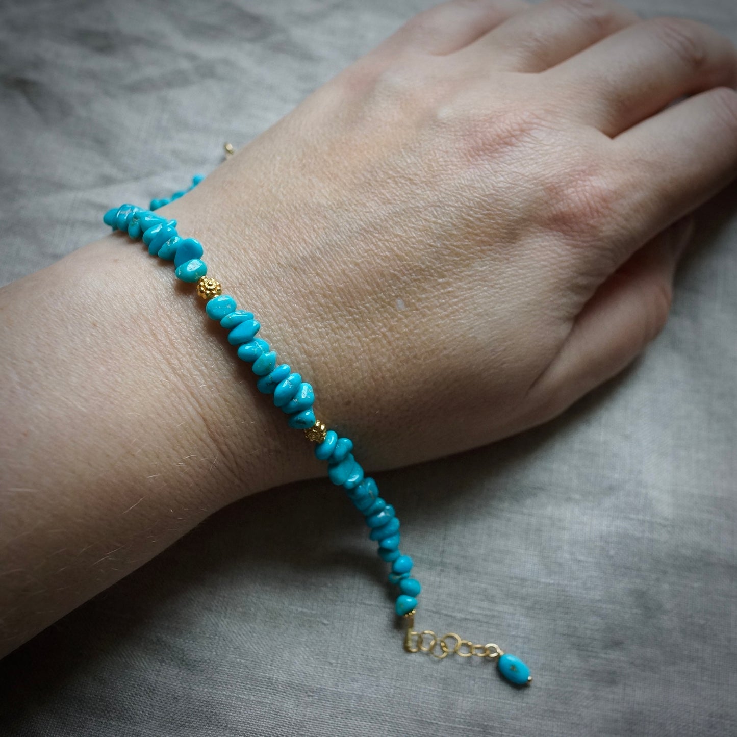 Sleeping Beauty turquoise nugget and 18K gold bracelet