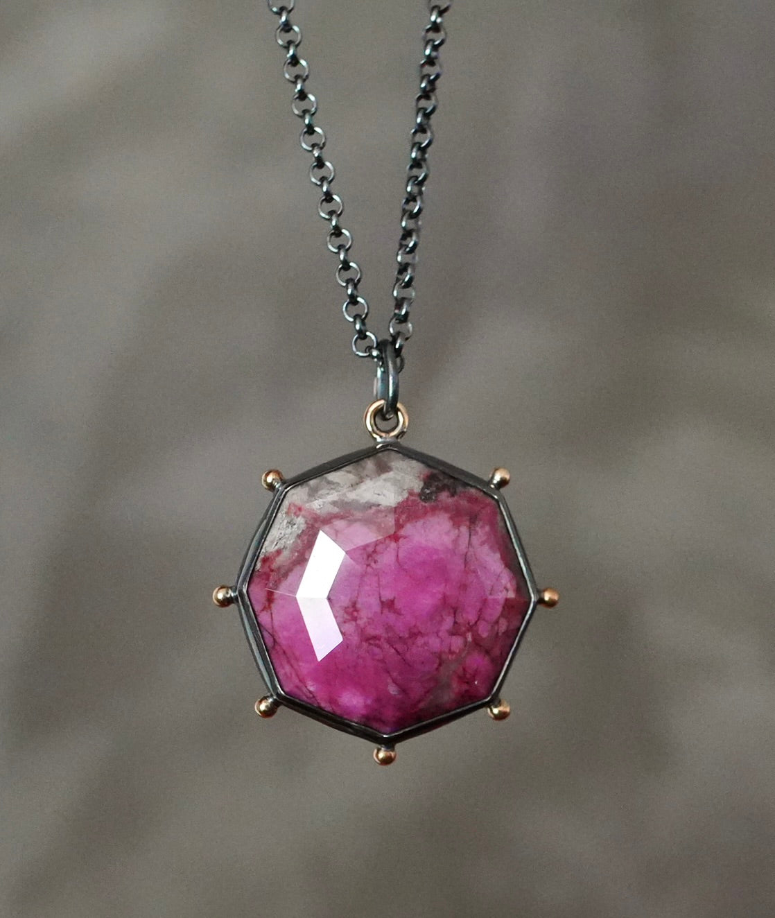 Cobalto calcite pendant