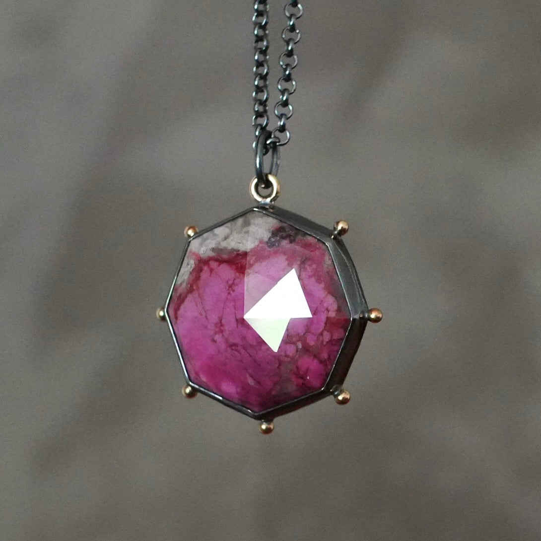 Cobalto calcite pendant