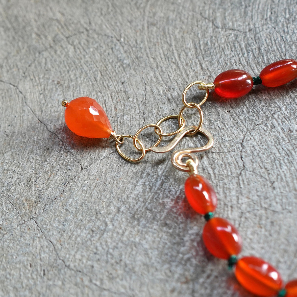 Carnelian and green strawberry quartz bracelet
