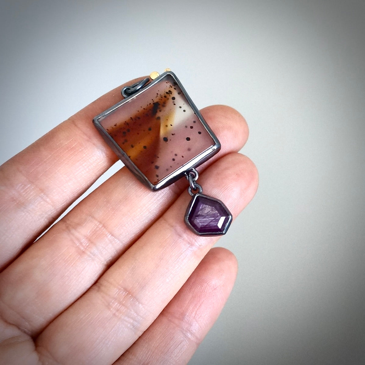 Montana agate and purple sapphire pendant -