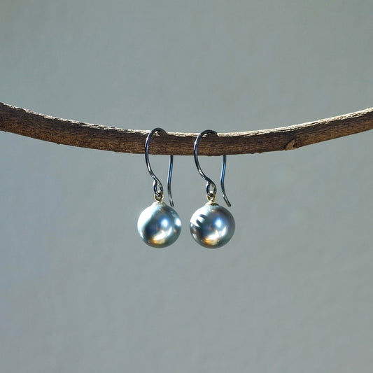 Tahitian pearl earrings
