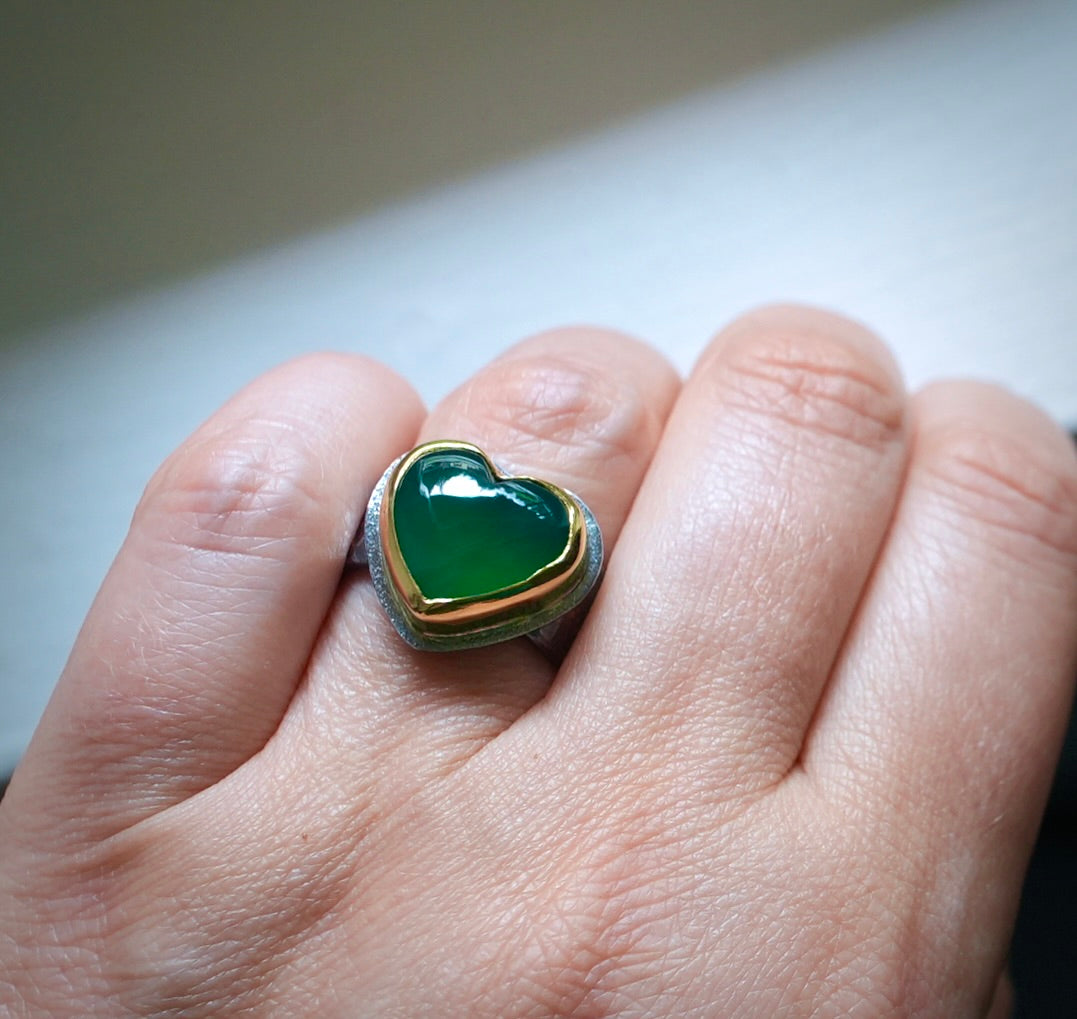 Chrome chalcedony heart ring