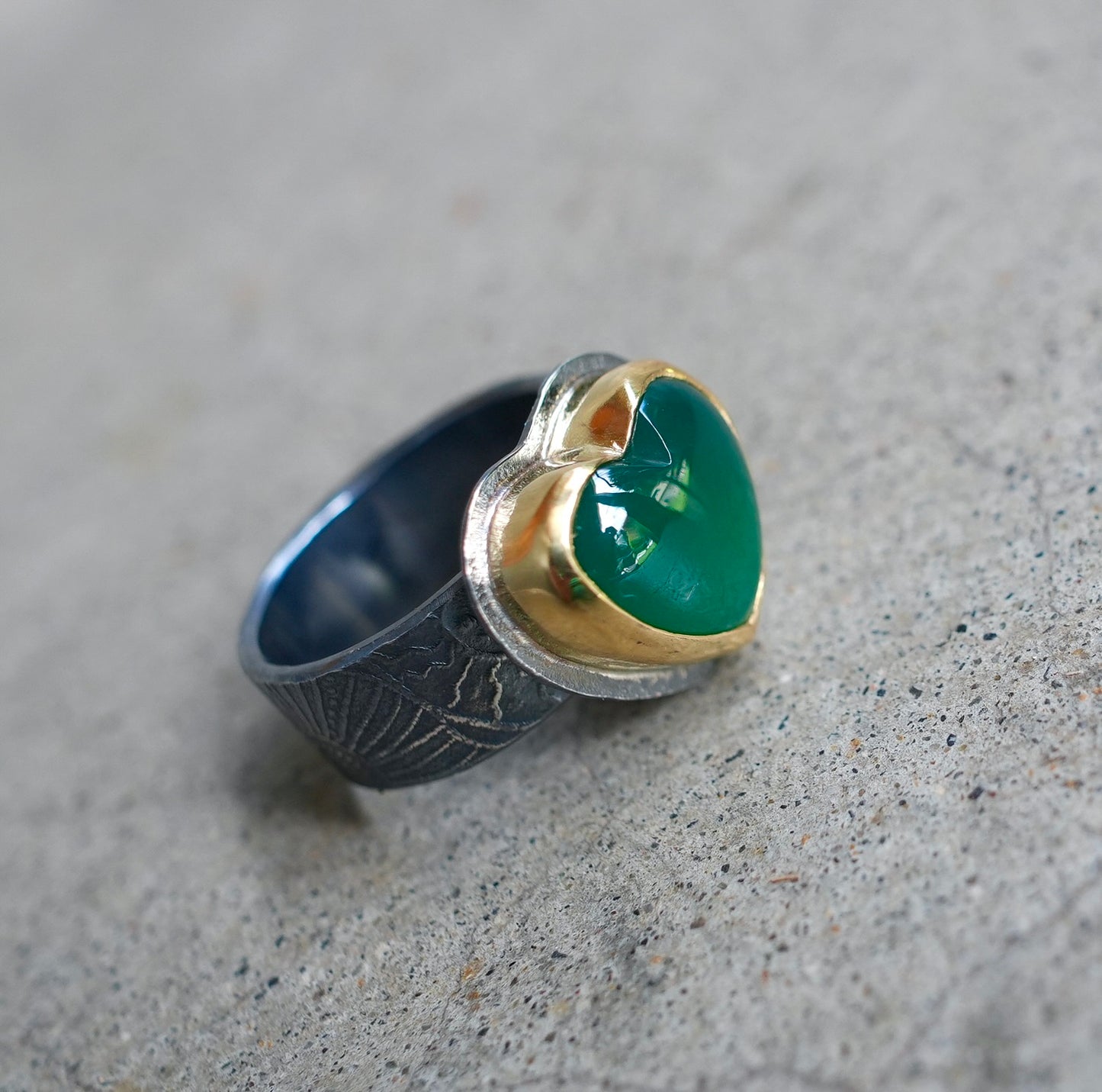Chrome chalcedony heart ring