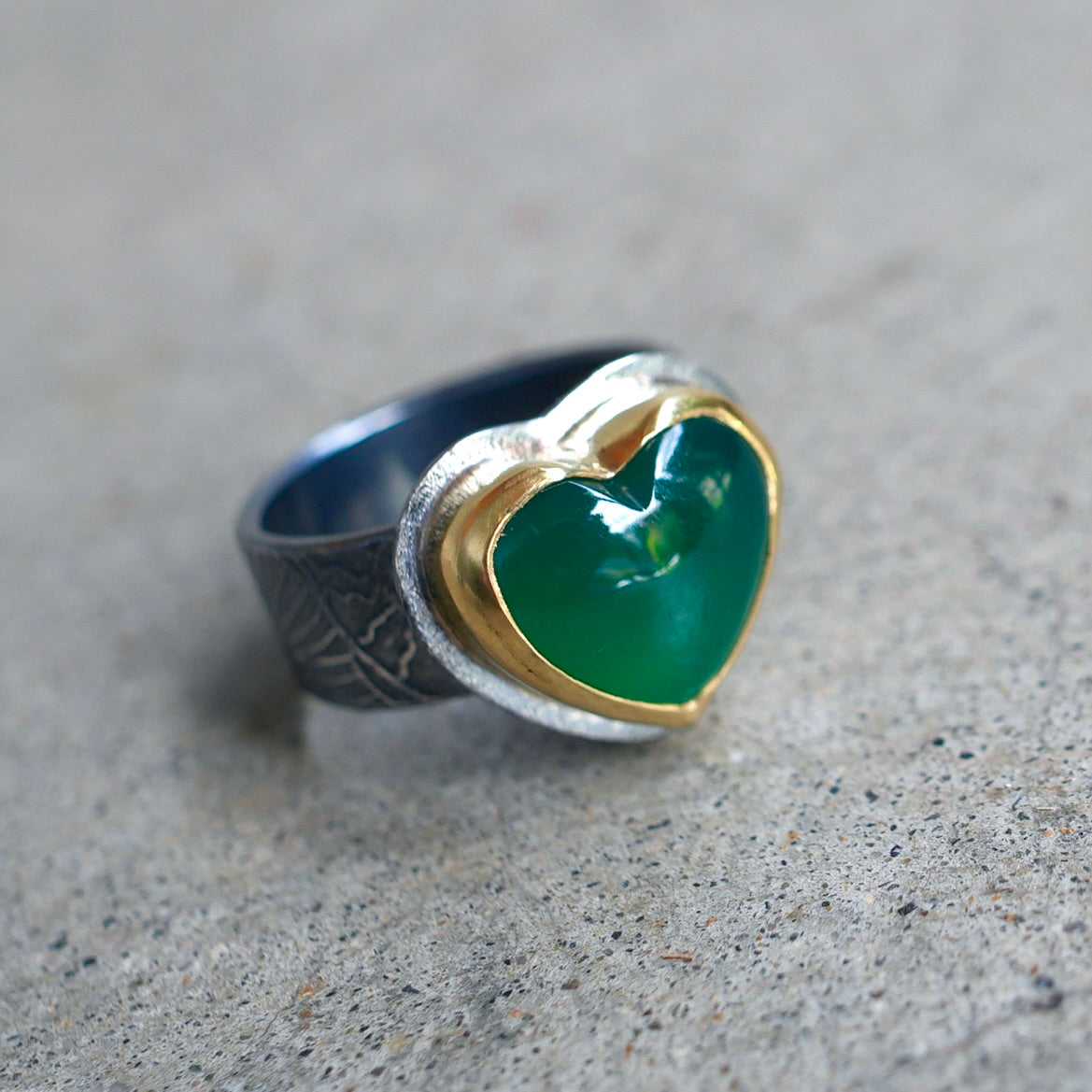 Chrome chalcedony heart ring