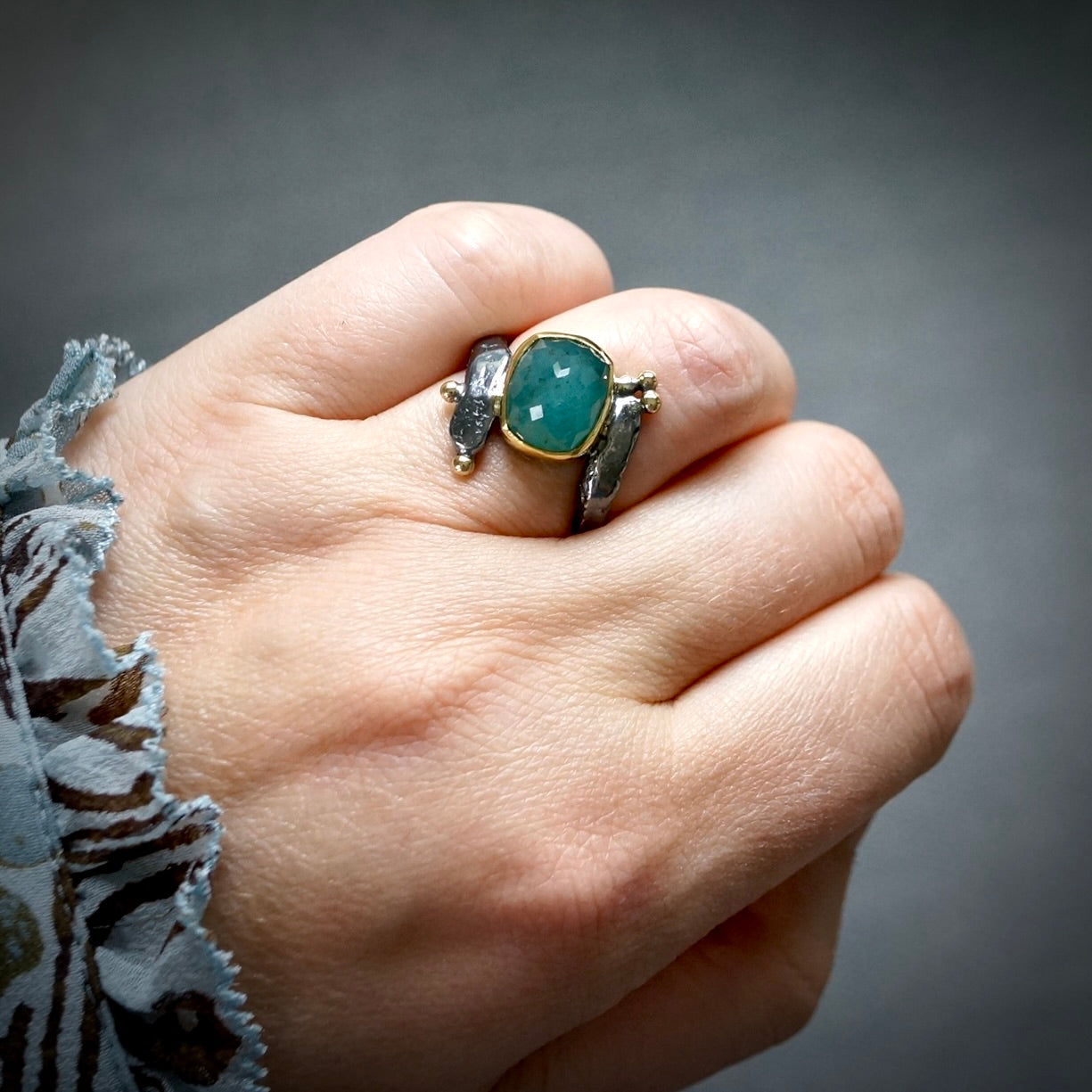Grandidierite ring