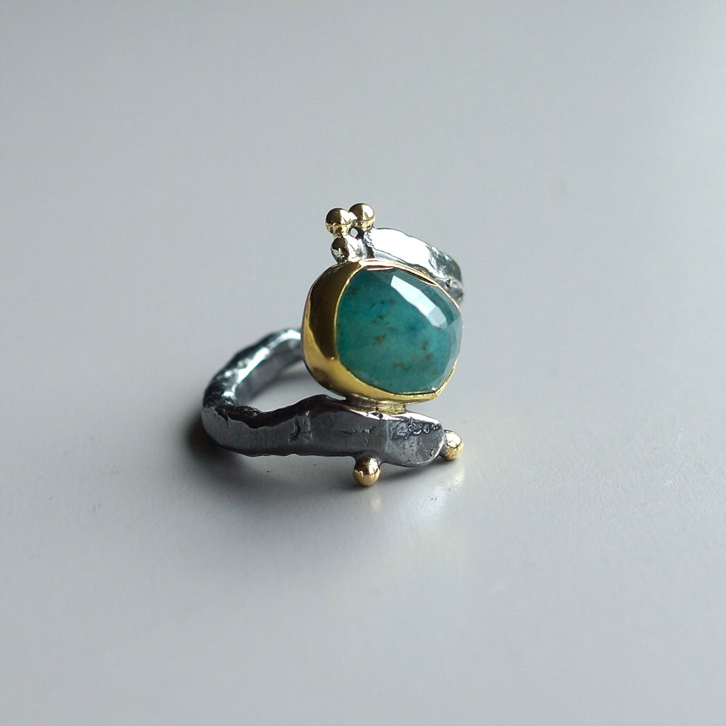 Grandidierite ring