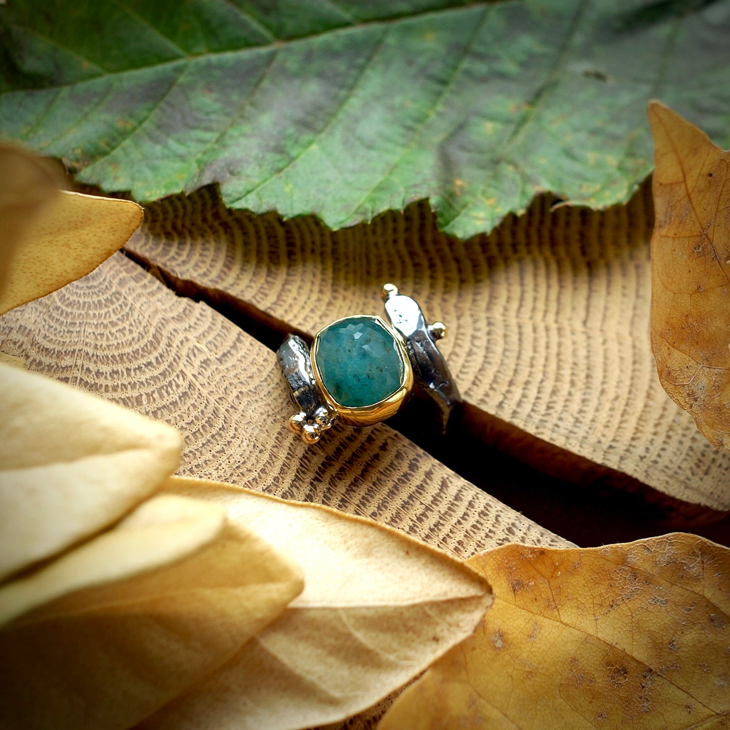Grandidierite ring