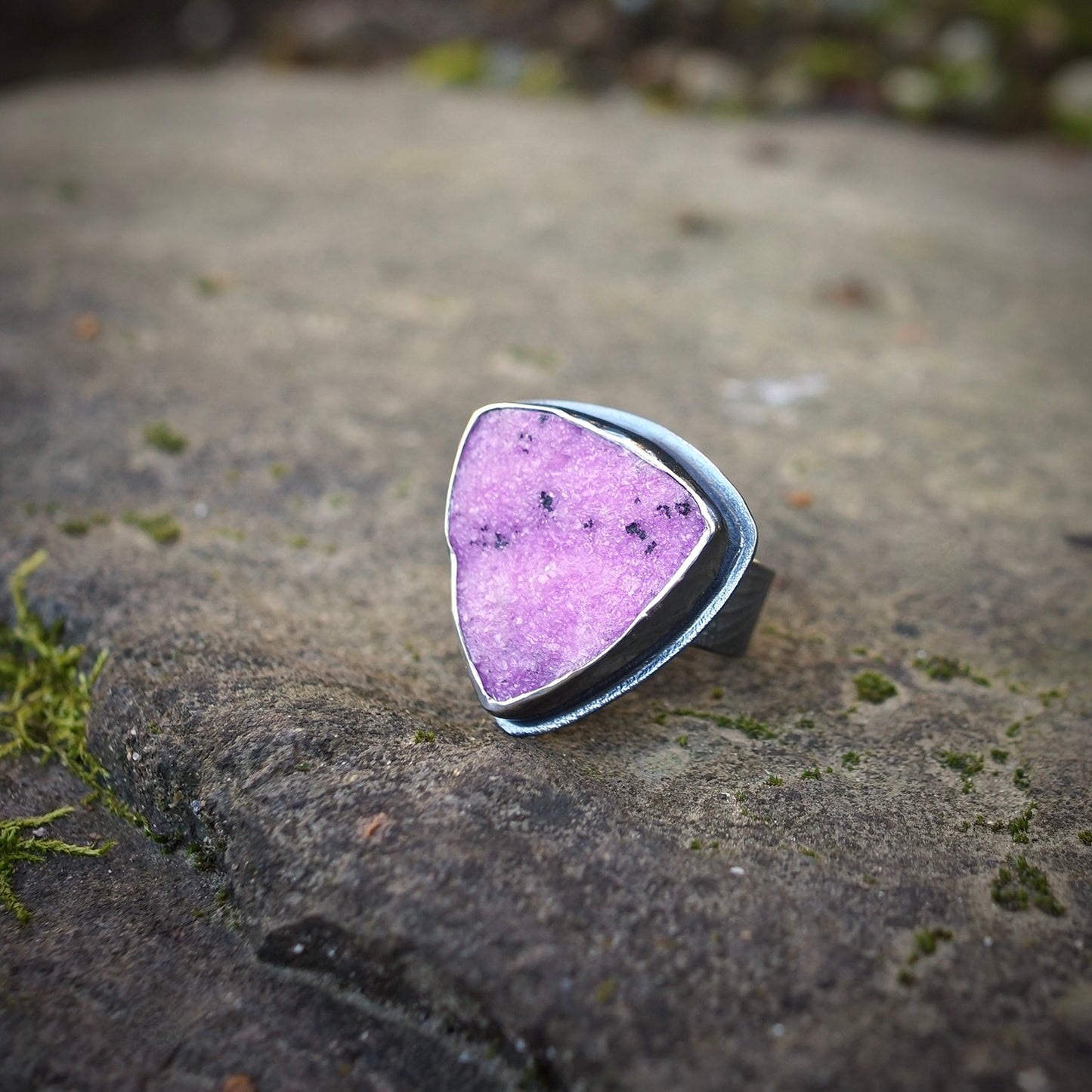 Cobalto calcite druzy ring