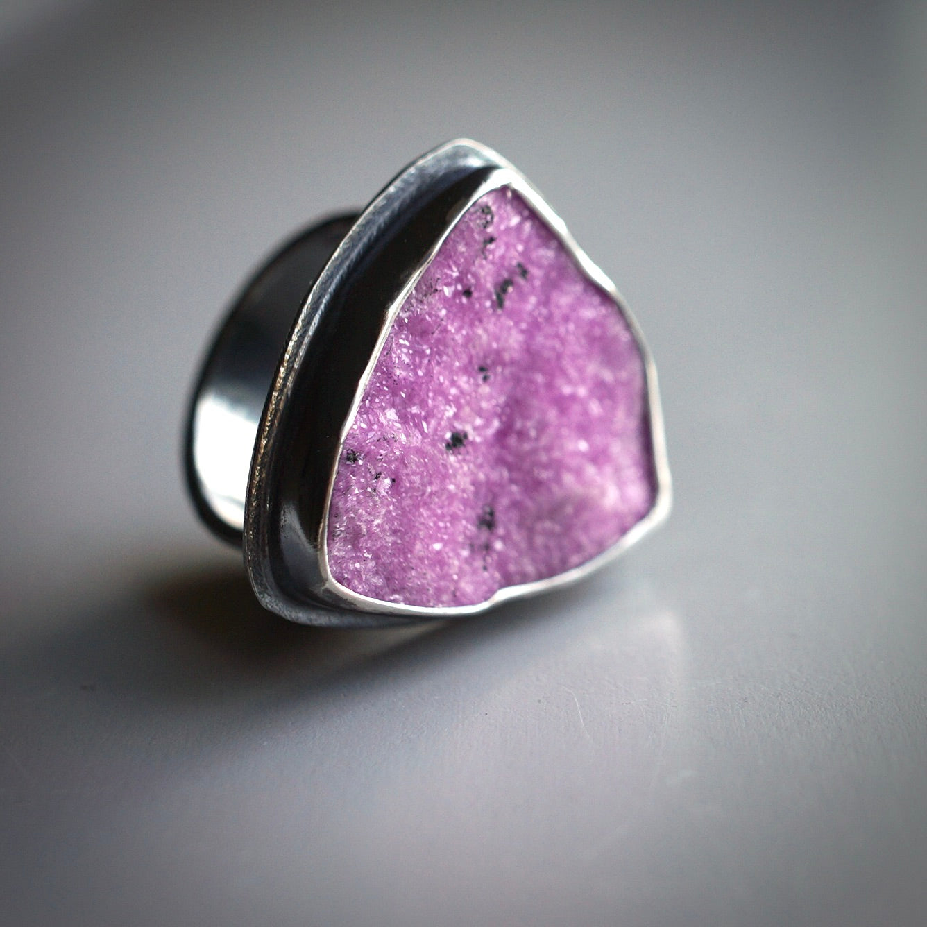 Cobalto calcite druzy ring
