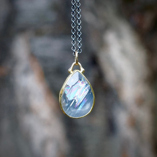Rainbow Mlawi moonstone pendant