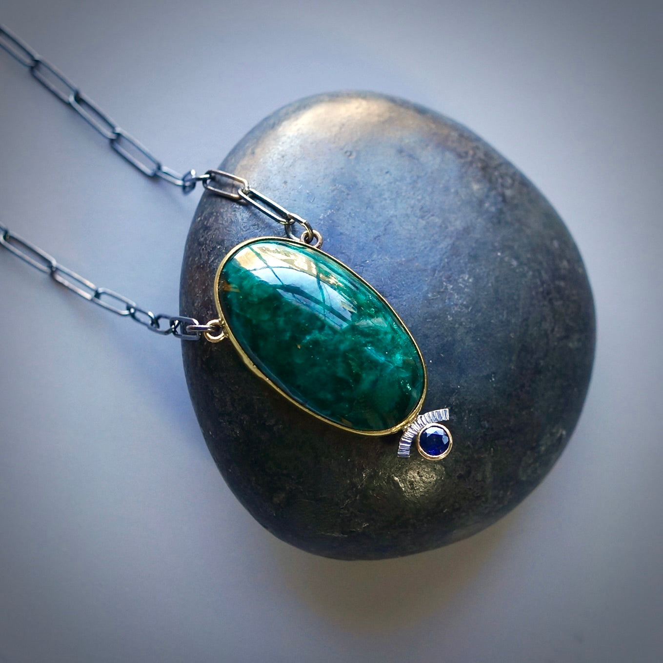 Dioptase and blue sapphire necklace