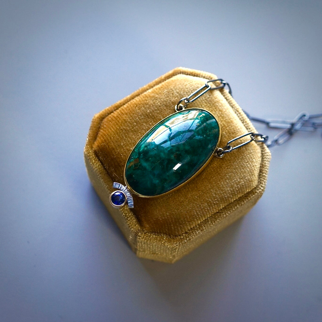 Dioptase and blue sapphire necklace