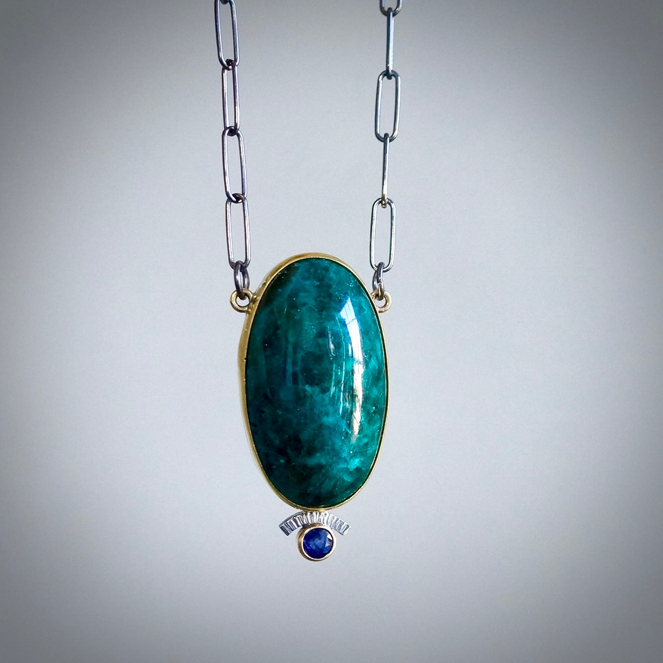 Dioptase and blue sapphire necklace