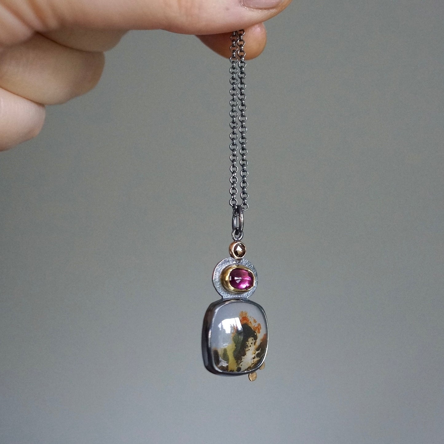 Dendritic agate, garnet and chocolate diamond pendant