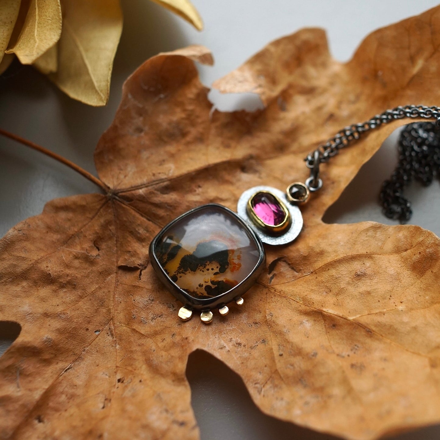 Dendritic agate, garnet and chocolate diamond pendant