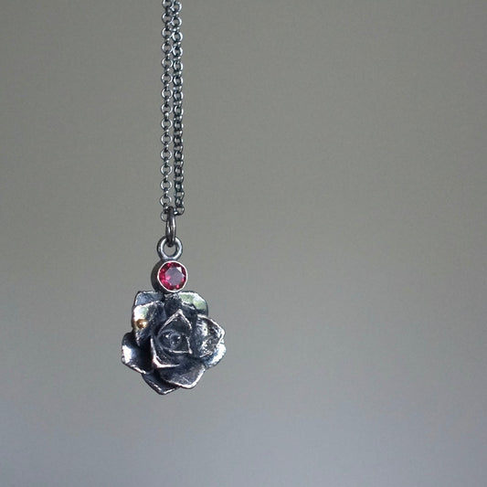 Rhodolite grabbed and silver succulent pendant