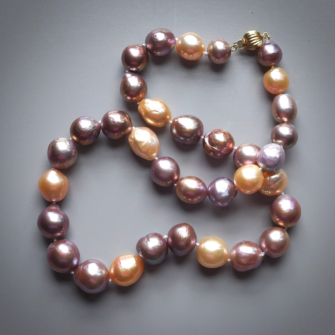 Baroque pearl necklace