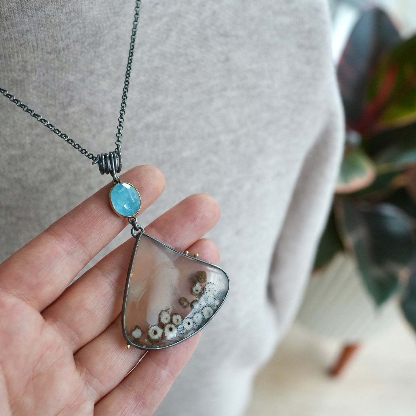 Aquamarine and floral agate pendant