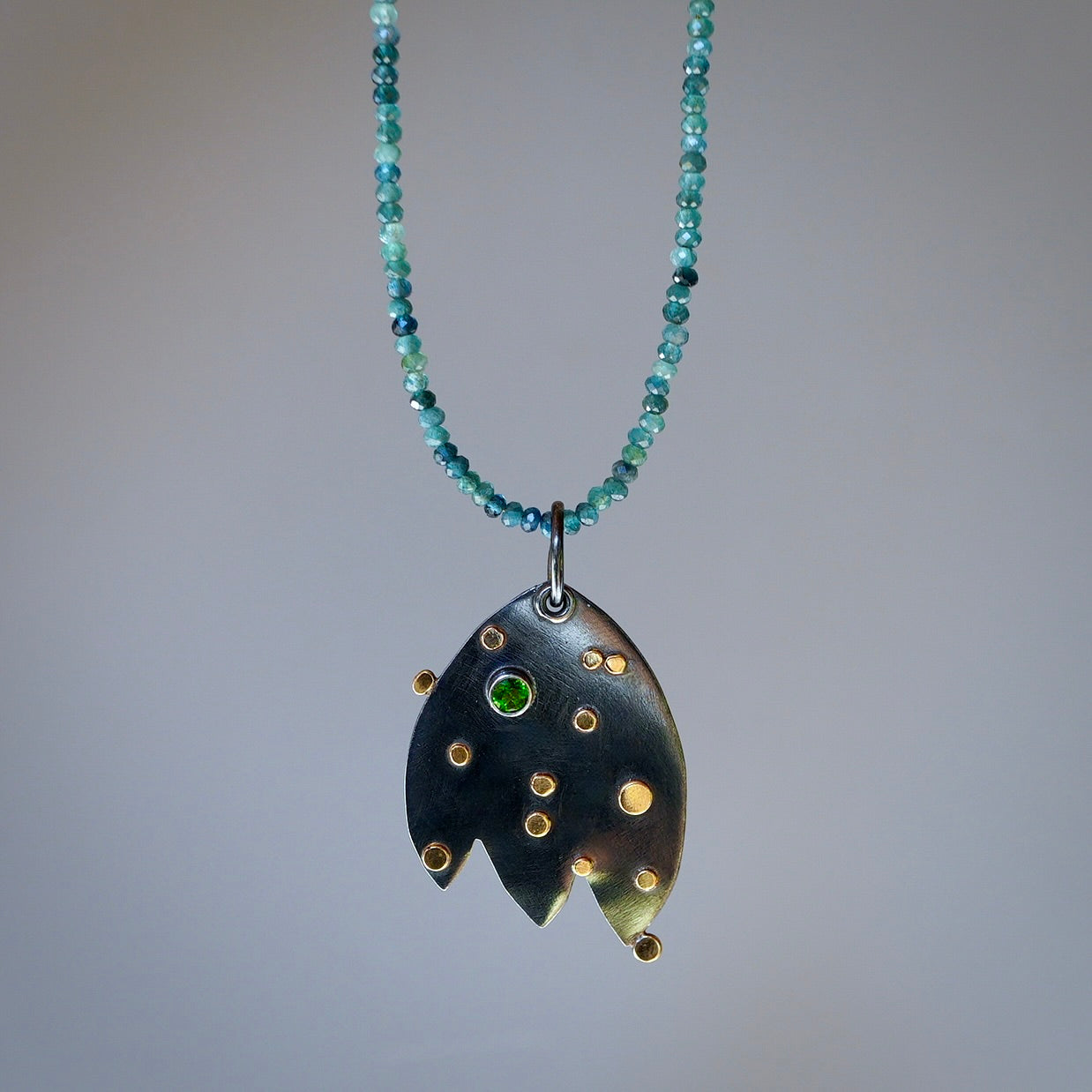 Tulip necklace