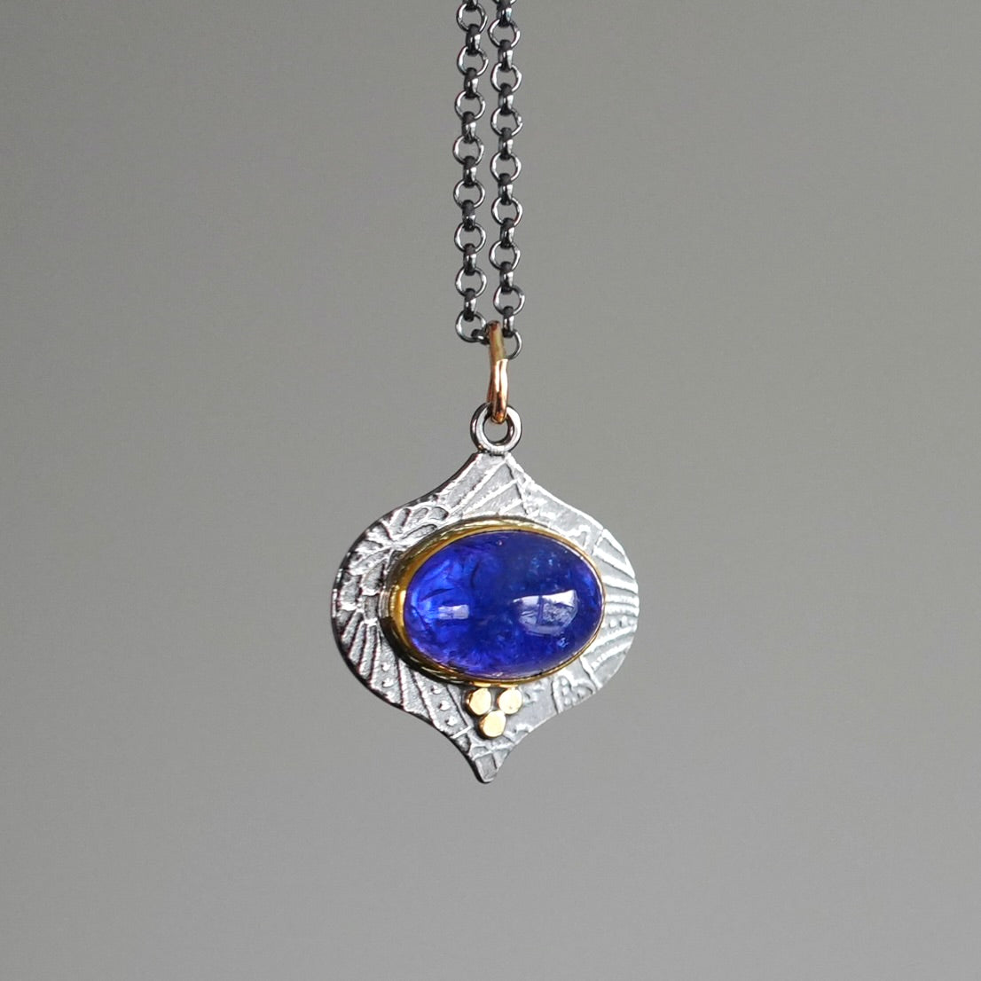Tanzanite pendant