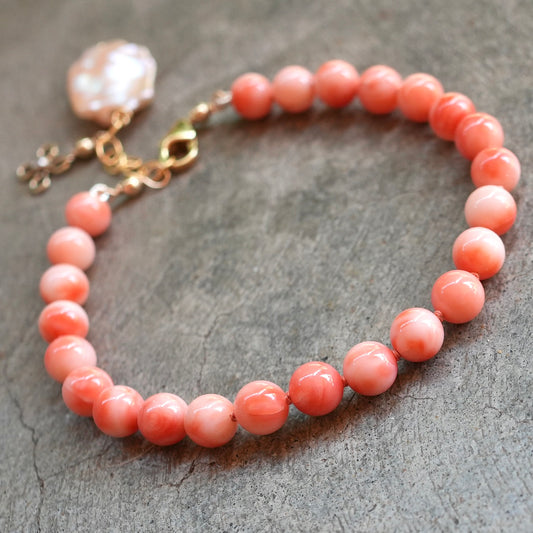 Japanese precious coral hand-knotted bracelet