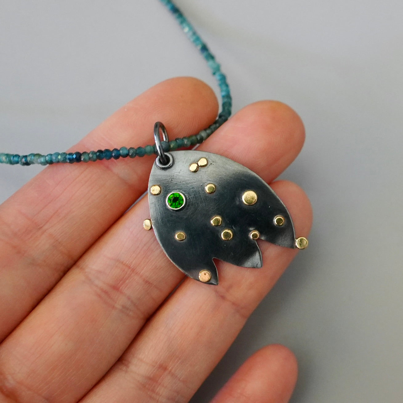 Tulip necklace