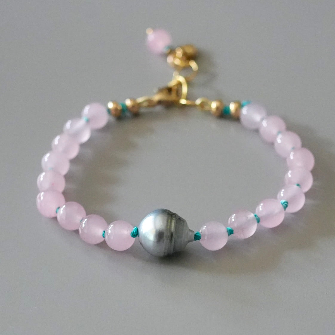 Rose quartz and Tahitian pearl bracelet