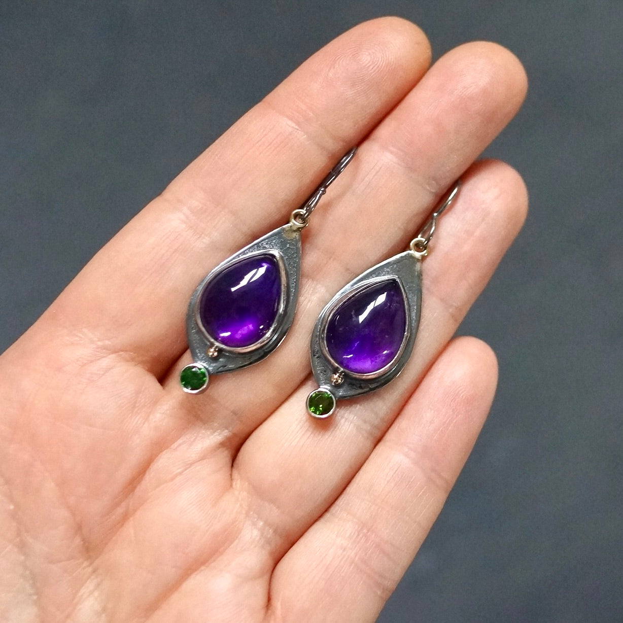 Amethyst and chrome diopside earrings