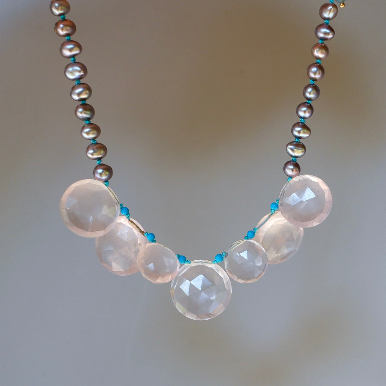 Silver pearl and rose quartz necklace - Pink Bubbles