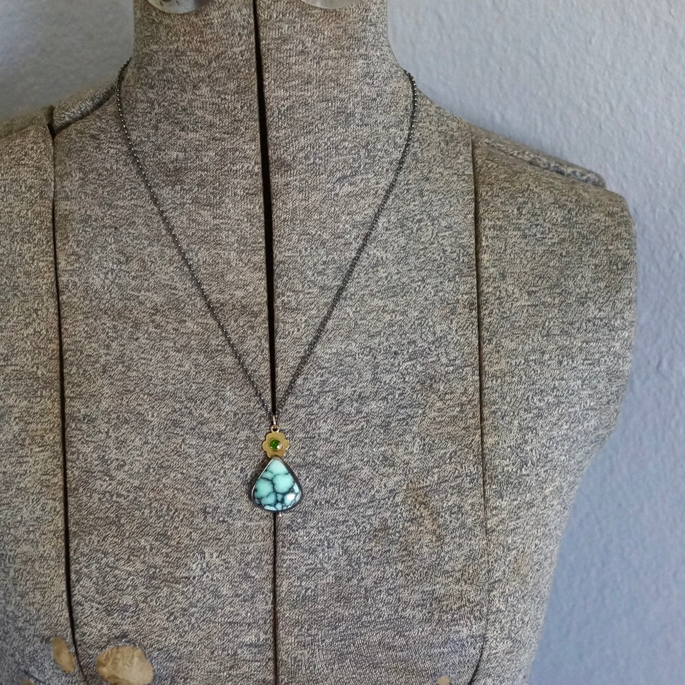 Angle wing variscite and green diopside pendant