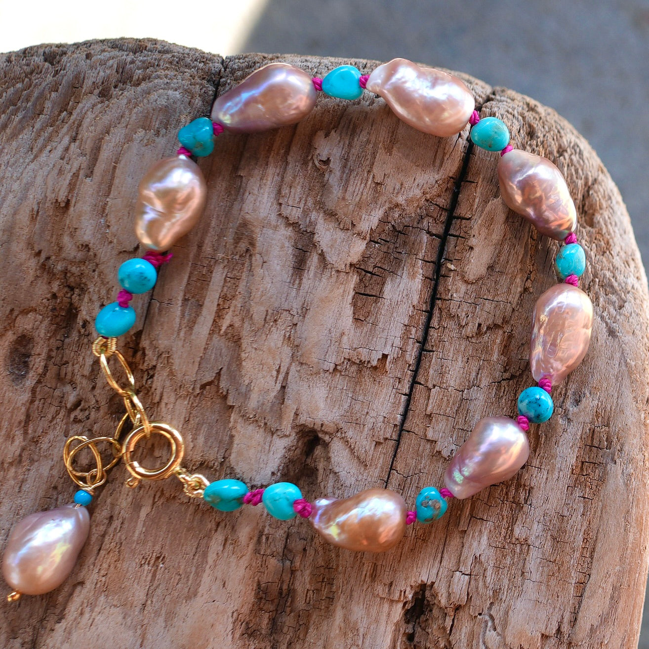 Baroque pearl and Sleeping beauty turquoise bracelet -