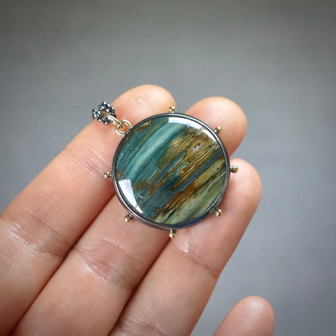 Gary Green jasper necklace (on a long chain)