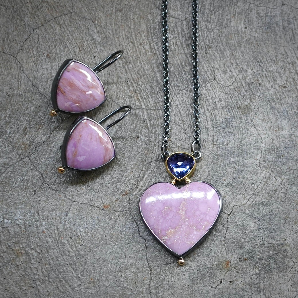 Phosphosiderite heart and iolite pendant