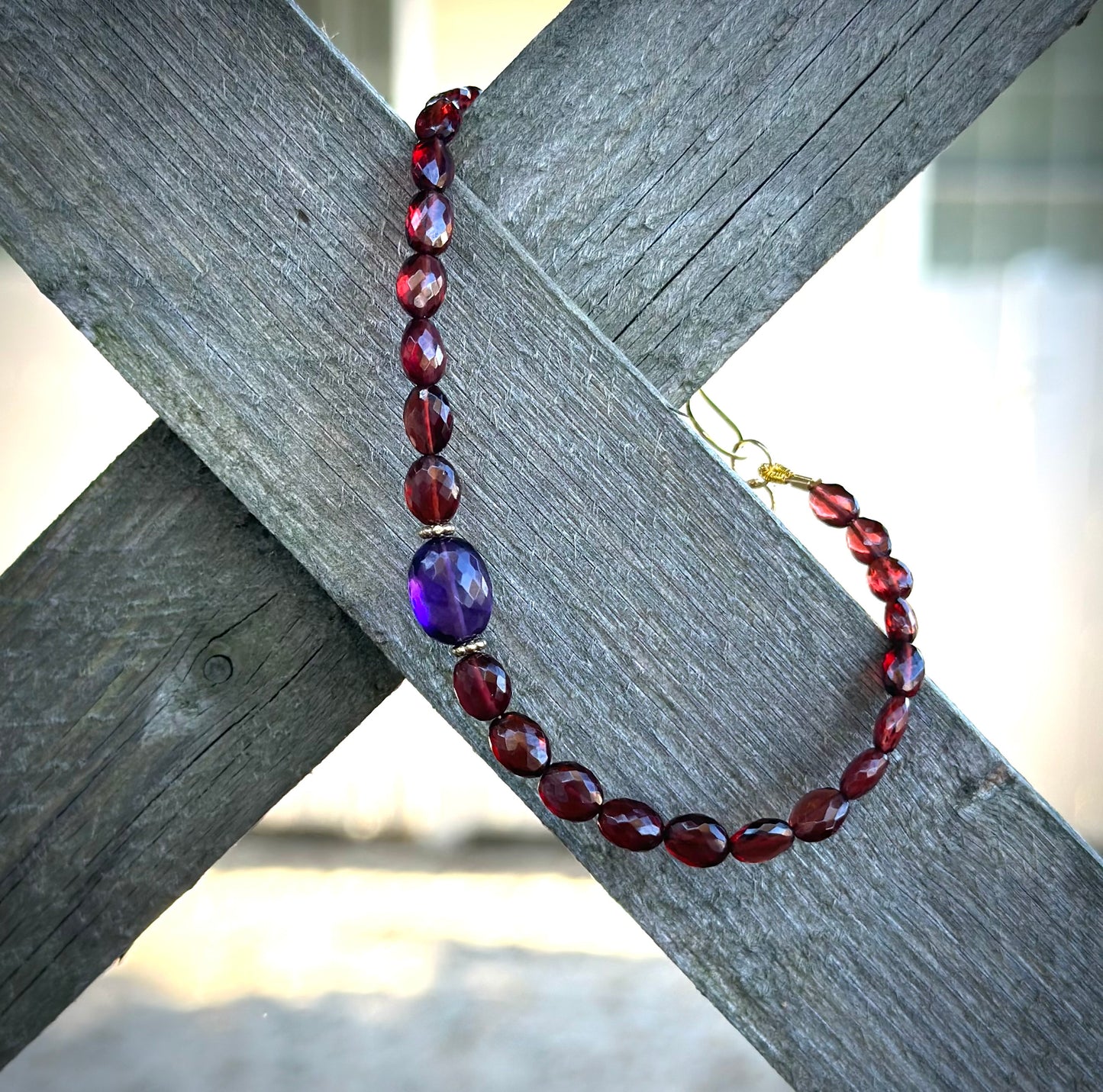 Malaya garnet and amethyst bracelet in 18K gold