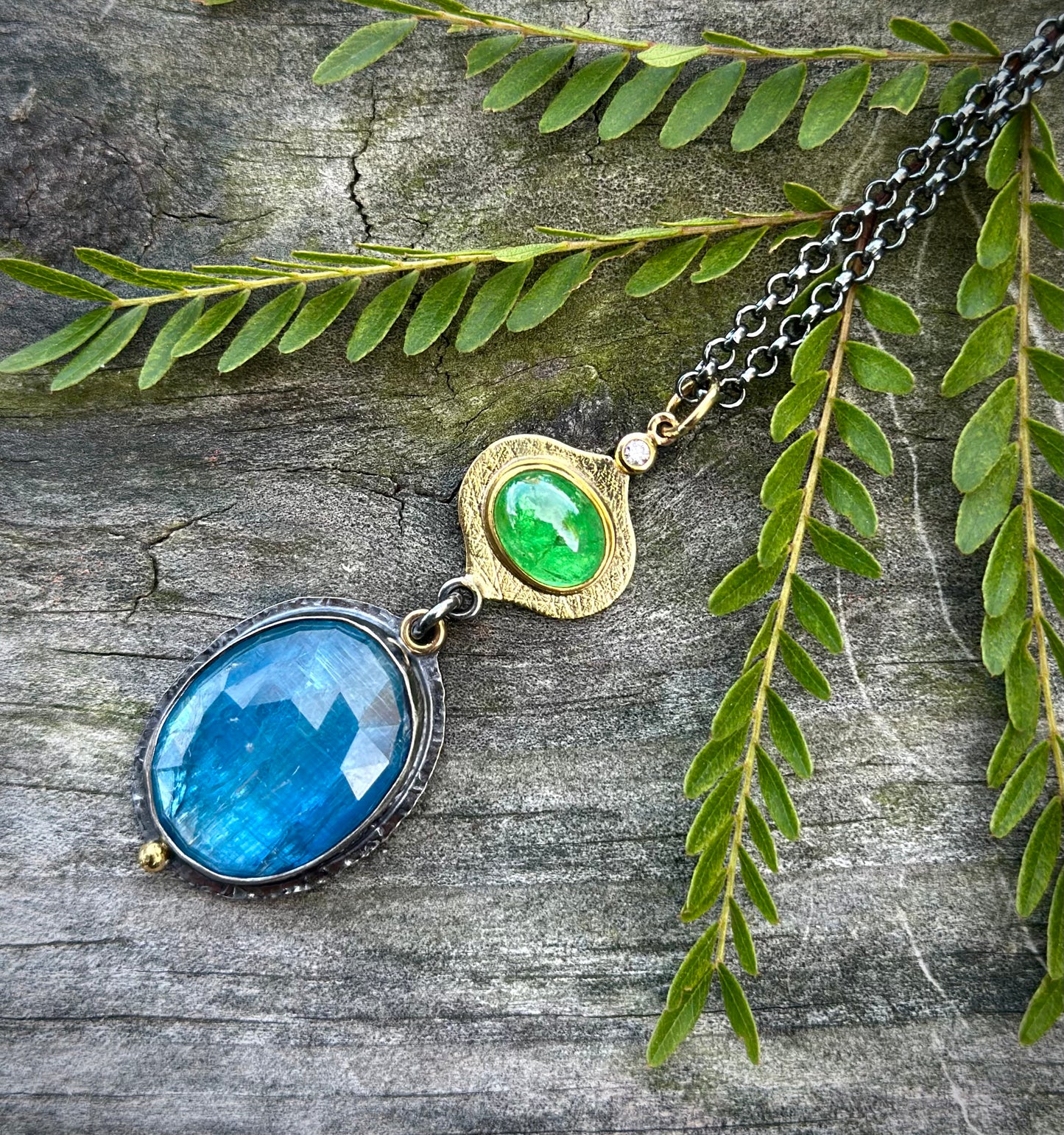 Kyanite, tsavorite and diamond pendant