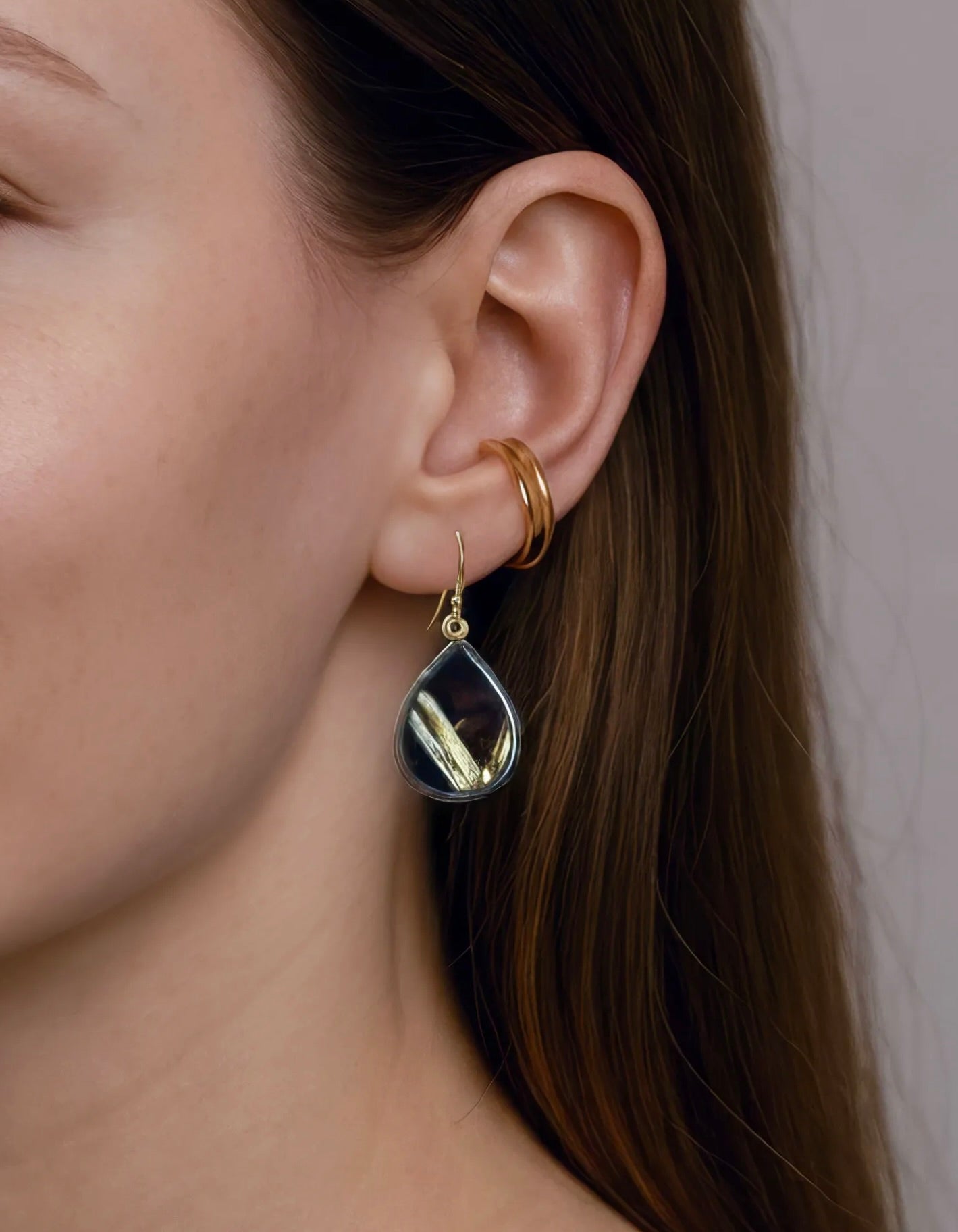 Rutilated quartz and black onyx doublet earrings